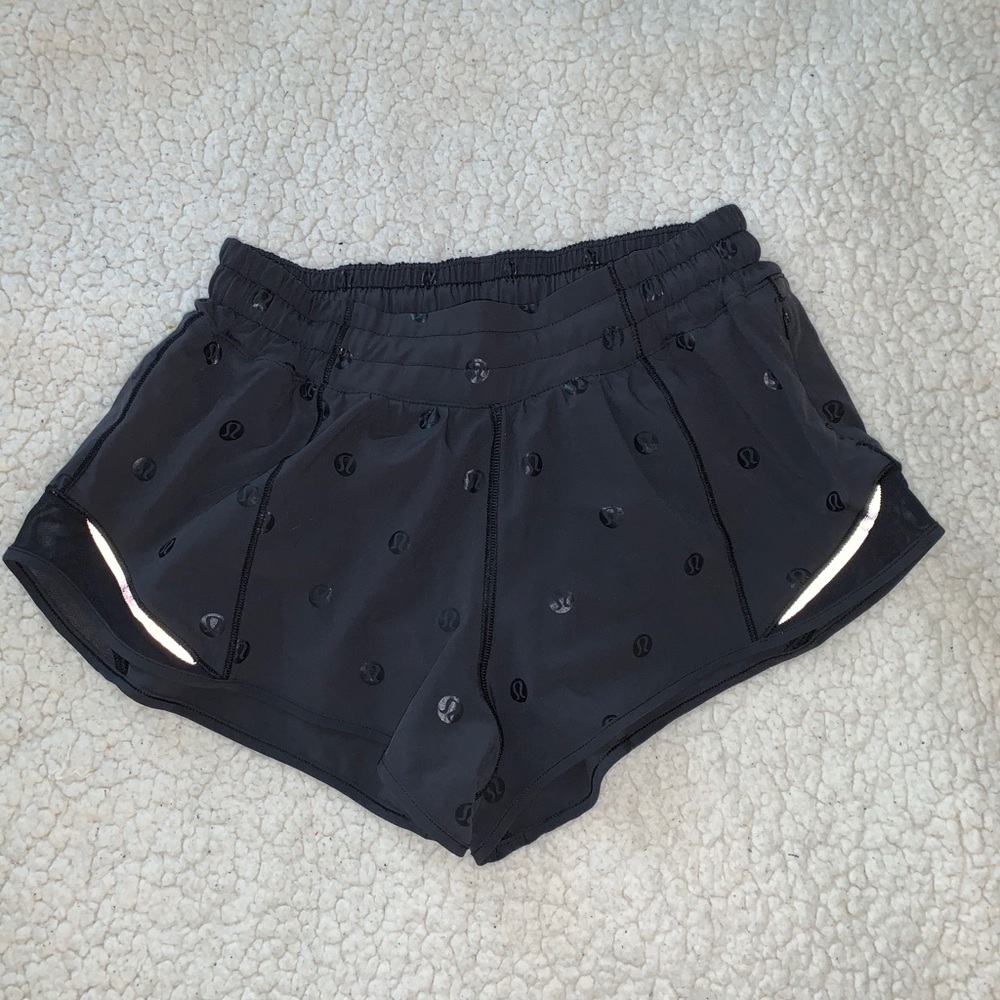lululemon hotty hot shorts